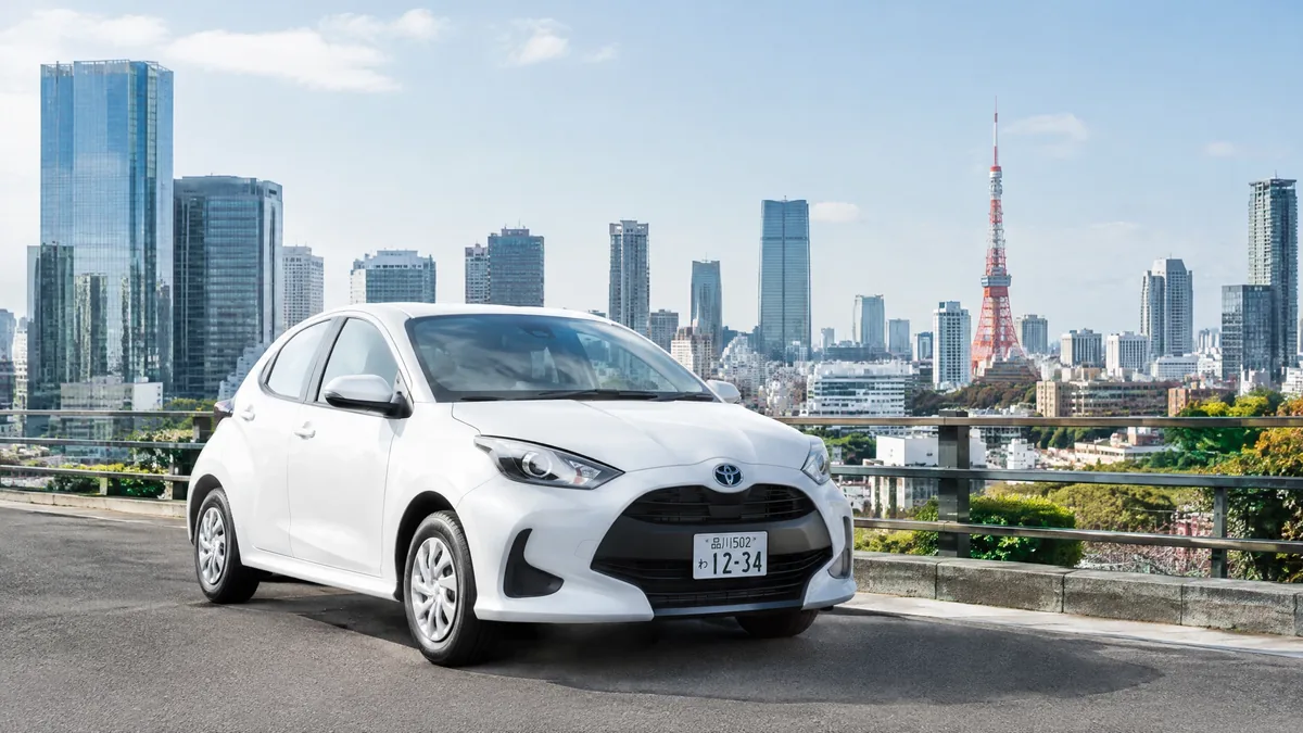 ペーパードライバーにおすすめの車。コンパクトカーの選び方