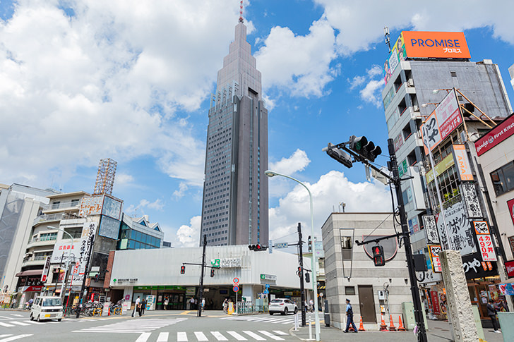 新宿区代々木駅前の市街地走行ポイント｜タクシーやバスが多く信号間隔も短いペーパードライバー講習ルート